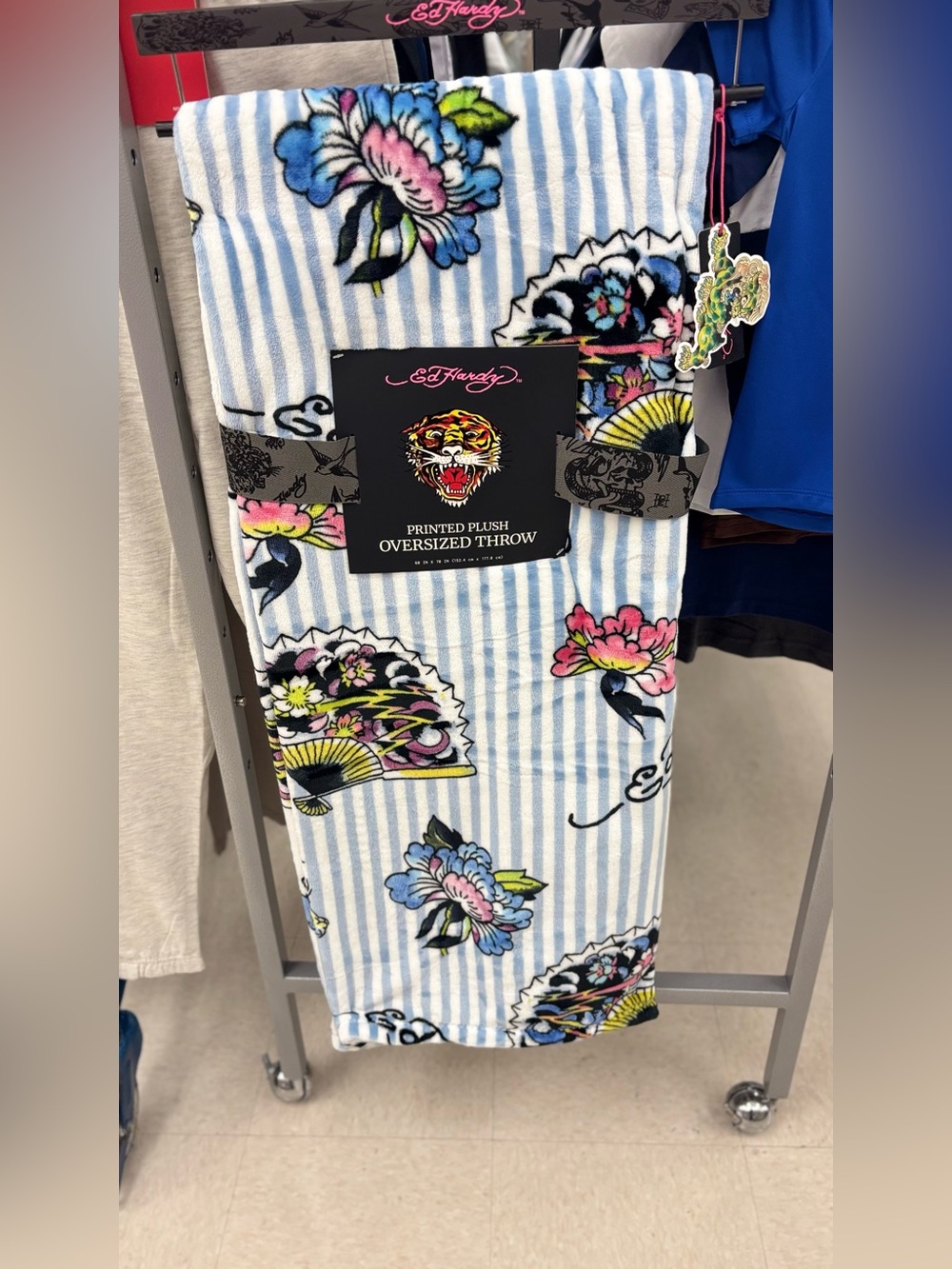 Ed Hardy Printed plush oversized Throw NWT